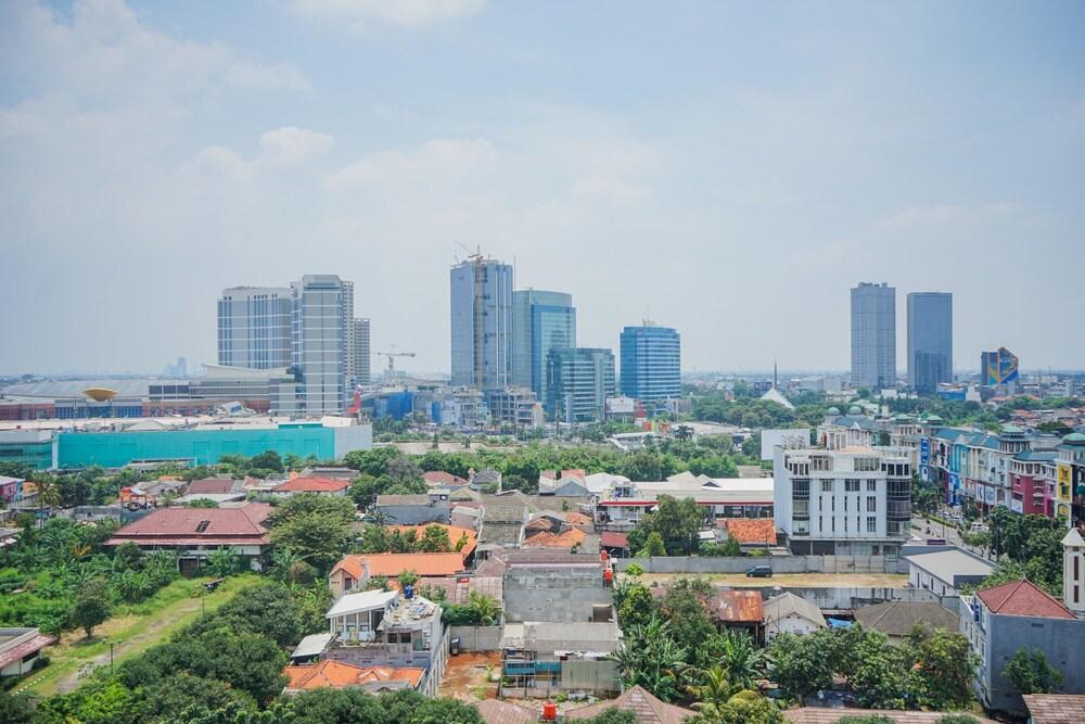 Hotel Aston Bellevue Radio Dalam Jakarta Exterior foto